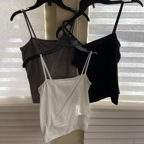 Set of 3 neutral tank tops - Picture 1 of 4
